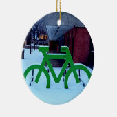 雪の中に閉じ込められる セラミックオーナメント (右)