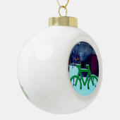 雪の中に閉じ込められる セラミックボールオーナメント (左)