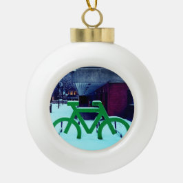 雪の中に閉じ込められる セラミックボールオーナメント