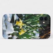 雪の中に黄色の水仙の花 Case-Mate iPhoneケース (裏面(横))