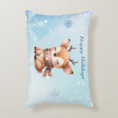 雪の中のかわいい鹿 アクセントクッション (正面(垂直))