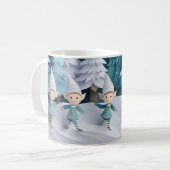 雪の中のエルフの切り抜き クリスマス コーヒーマグカップ (正面左)