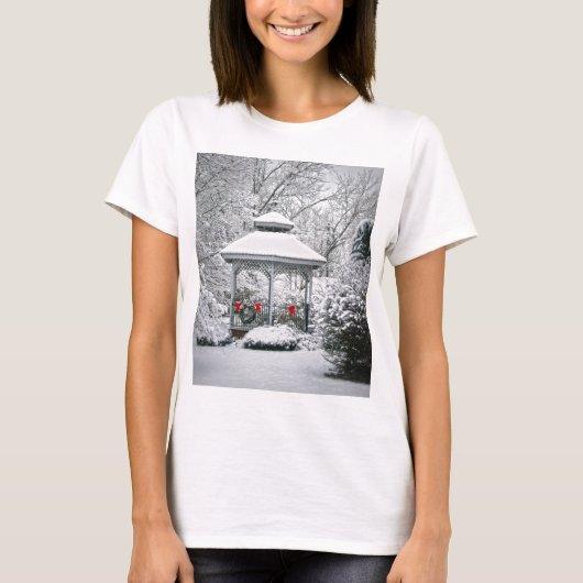 雪の中のガゼボ Tシャツ (正面)