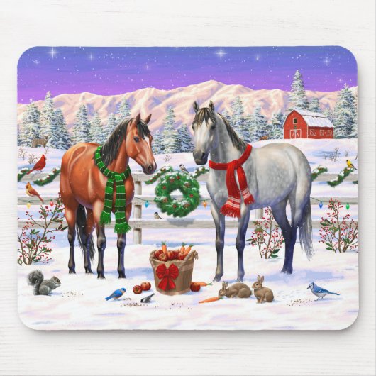 雪の中のクリスマスの馬 マウスパッド (正面)