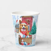 雪の中のコルギドッグクリスマスドッグハウス 紙コップ (正面)