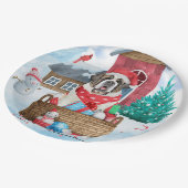 雪の中のサンバーナード犬クリスマスドッグハウス ペーパープレート (アングル)