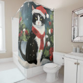 雪の中のタキシード猫 シャワーカーテン (インサイチュ)