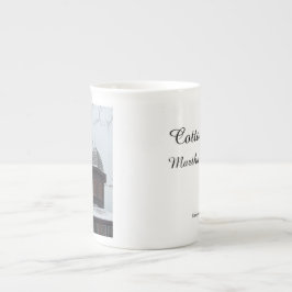 雪の中のタバナクルクロス – Martha's Vineyard ボーンチャイナマグカップ