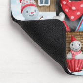 雪の中のダックスシュント犬の家 マウスパッド (コーナー)