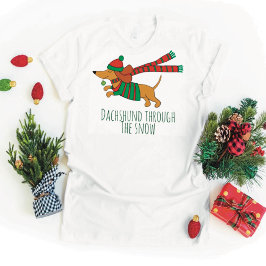 雪の中のダックスフンド 女性用ベーシックTシャツ Tシャツ