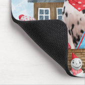 雪の中のダルマチアン犬クリスマスドッグハウス マウスパッド (コーナー)