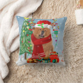 雪の中のチャウドッグにクリスマスプレゼントを クッション (ブランケット)