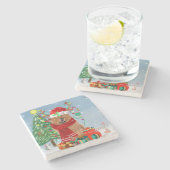 雪の中のチャウドッグにクリスマスプレゼントを ストーンコースター (横)