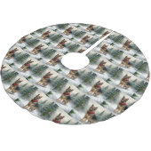 雪の中のドイツの羊飼い犬 ブラッシュドポリエステルツリースカート (アングル)