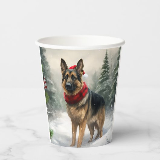 雪の中のドイツの羊飼い犬 紙コップ (裏面)