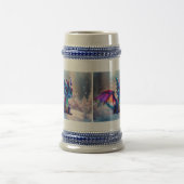 雪の中のドラゴン。 ビールジョッキ (中央)