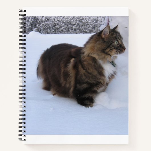 雪の中のノルウェーの林猫 ノートブック (正面)