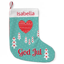 雪の中のハートとノルディックパインのクリスマスツリー「God Jul」デザイン