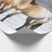 雪の中のバックスキンアパロオーサ馬 ラッピングペーパー (角)