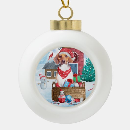 雪の中のビーグル犬クリスマスドッグハウス セラミックボールオーナメント (正面)