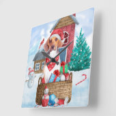 雪の中のビーグル犬 クリスマスの犬小屋 スクエア壁時計 (傾斜)