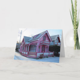 雪の中のピンクの家 – マーサのブドウ畑 カード