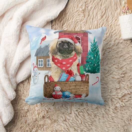 雪の中のペキンゼドッグのクリスマスドッグハウス クッション (ブランケット)