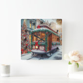 雪の中のヴィンテージクリスマスストリートカー スクエア壁時計 (ホーム)