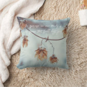 雪の中の乾燥したホップスガーランド クッション (ブランケット)