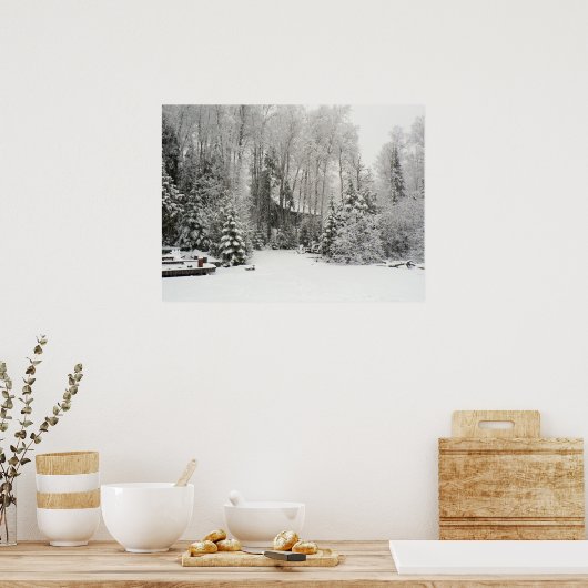 雪の中の小屋 ポスター (キッチン)