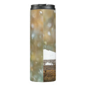 雪の中の東部ブルーバード – オリジナル写真 タンブラー (裏面)