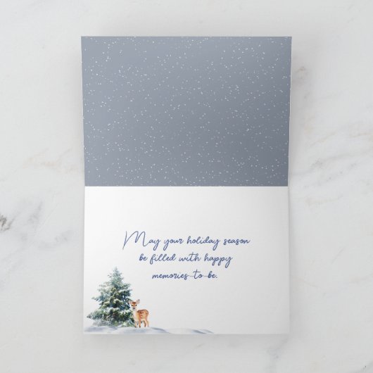 雪の中の水色のクリスマスパイン シーズンカード (内部)