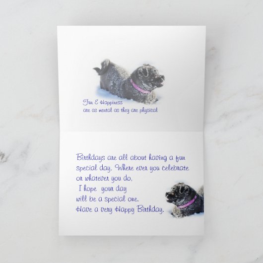 雪の中の犬の犬 – カスタマイズ任意の大事な行事 カード (内部)