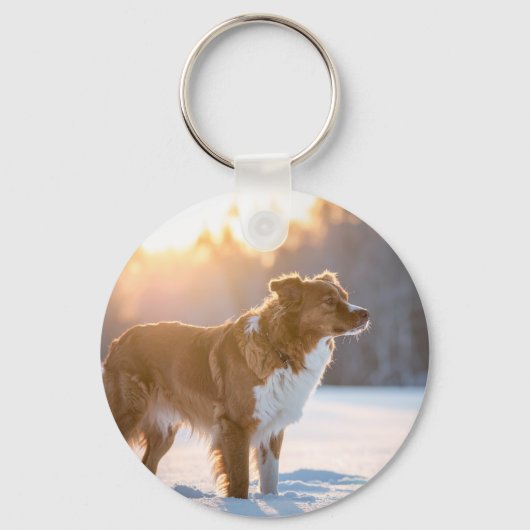 雪の中の犬 冬の情景 キーホルダー (正面)