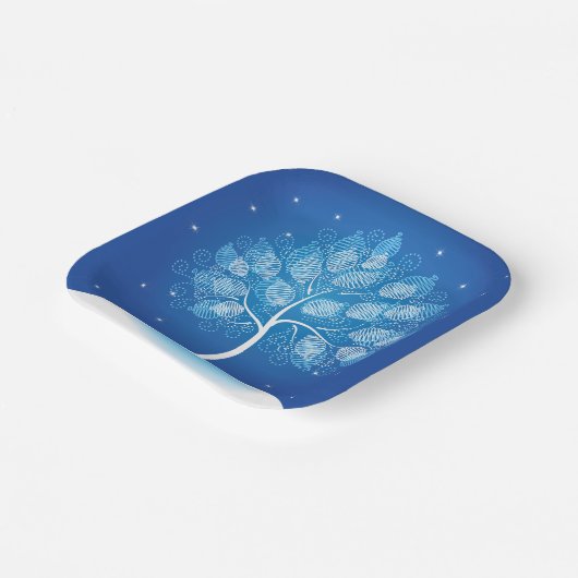 雪の中の白い木 ペーパープレート (傾斜あり)