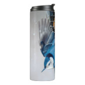 雪の中の白い胸のヌサッチ – オリジナル写真 タンブラー (回転左)