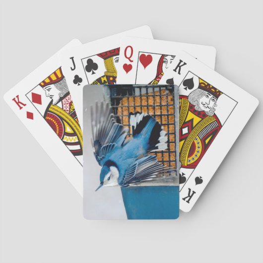 雪の中の白い胸のヌサッチ – オリジナル写真 トランプ (裏面)