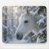 雪の中の白馬と松の木 マウスパッド (正面)