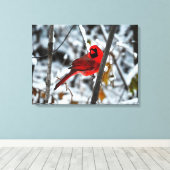 雪の中の美しい明るい赤の（鳥）ショウジョウコウカンチョウ キャンバスプリント (インサイチュ (ウッドフロア))