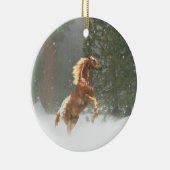 雪の中の美しい飼育アパロオーサ馬 セラミックオーナメント (右)