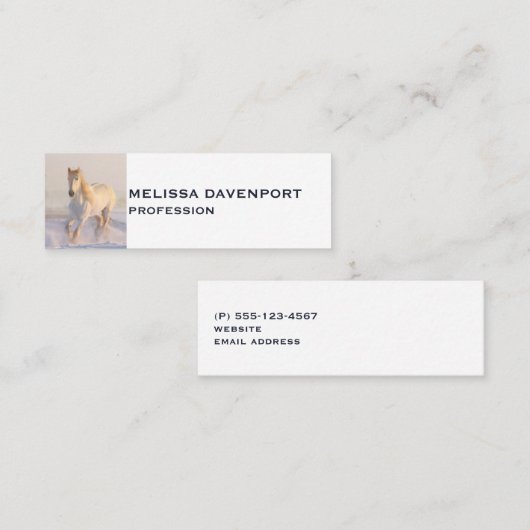雪の中の美しランニングい白馬の馬 スキニー名刺 (正面/裏面)