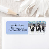 雪の中の黒いピント絵を描4分の1馬 ラベル (インサイチュ)