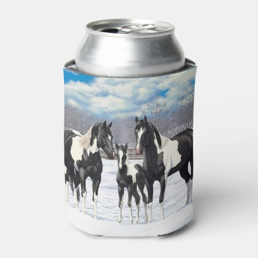 雪の中の黒いピント絵を描4分の1馬 缶クーラー (缶正面)