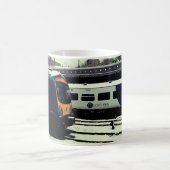 雪の中の2本の列車 コーヒーマグカップ (中央)