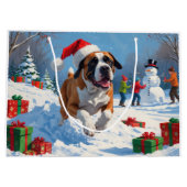 雪の中を走るカネ・コルソ(クリスマス帽子をかぶって) ラージペーパーバッグ (裏面)