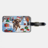 雪の中を走るクリスマス帽のプードル ラゲッジタグ (裏面横)