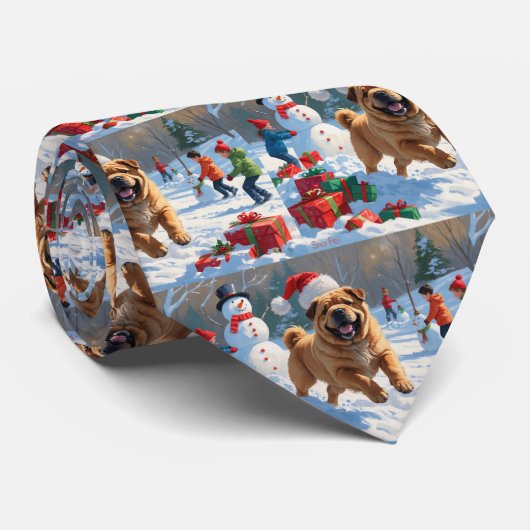 雪の中を走るシャープ・ペイのクリスマス ネクタイ (ロール)