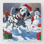 雪の中を走るダルマティア犬のクリスマス帽 スクエア壁時計 (正面)