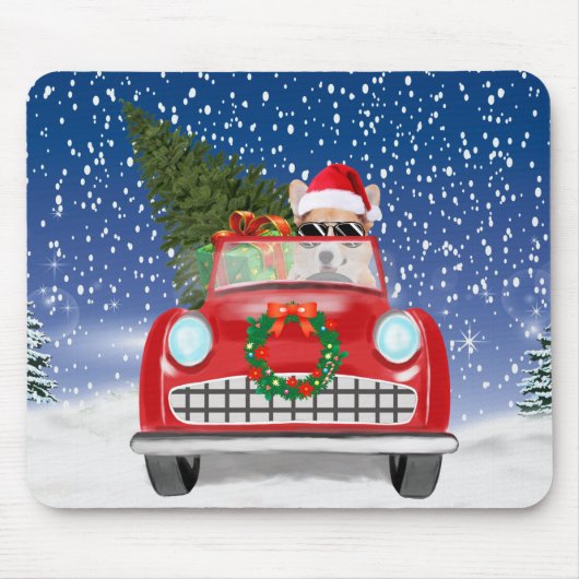 雪の中を車を運転するコーギー犬 クリスマス マウスパッド (正面)