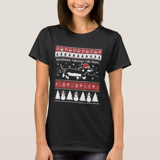 雪の中を醜いクリスマスのダックスシュント Tシャツ (正面)